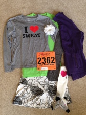 not sure what to wear... time for the cold weather running gear!